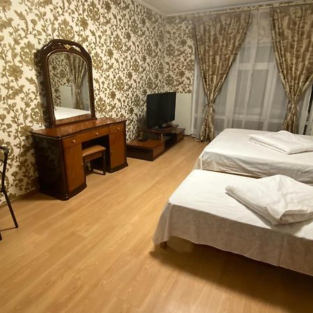 4 Seasons Hotel Boryspilʼ Eksteriør billede