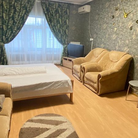 4 Seasons Hotel Boryspilʼ Eksteriør billede