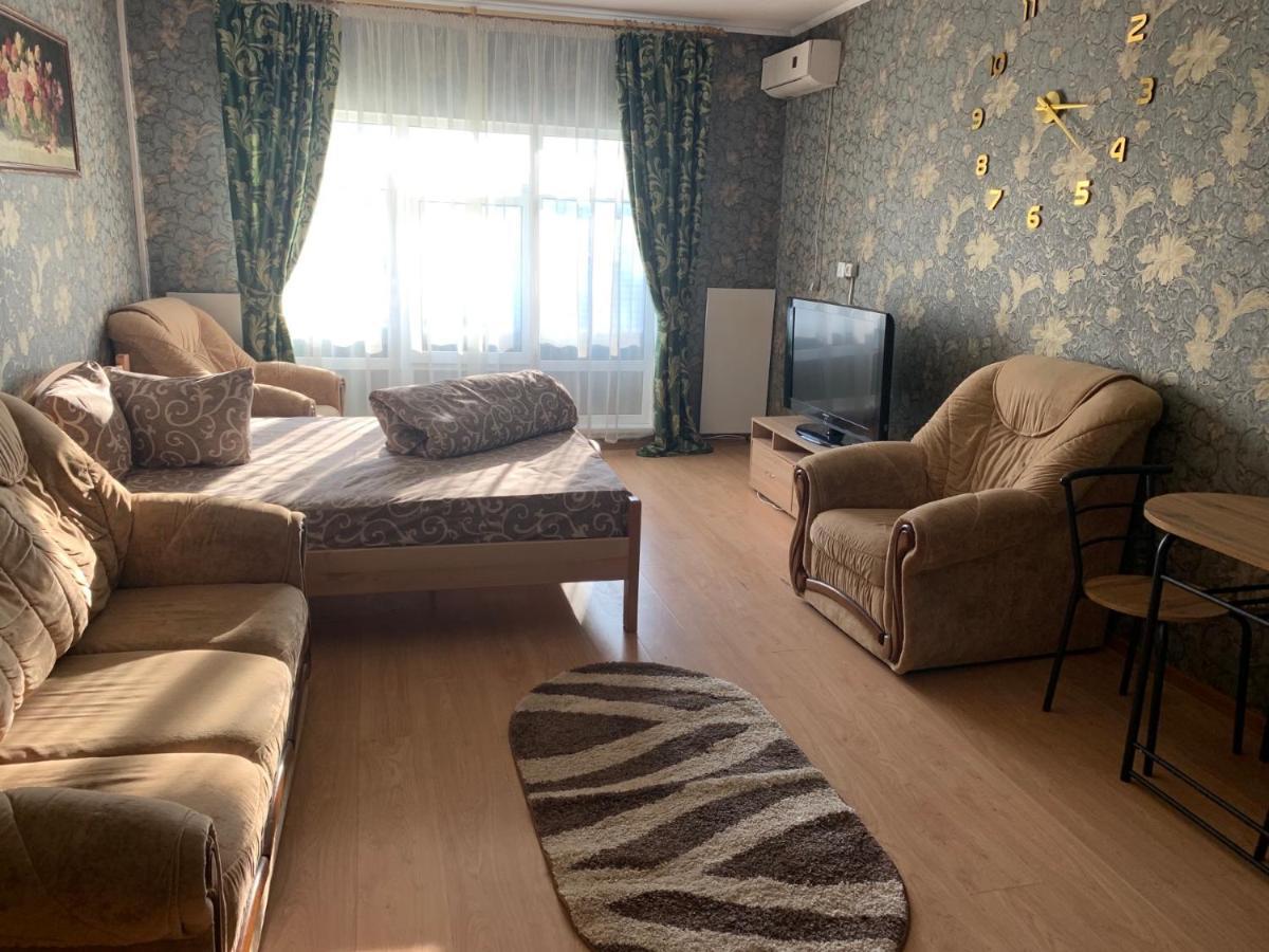 4 Seasons Hotel Boryspilʼ Eksteriør billede