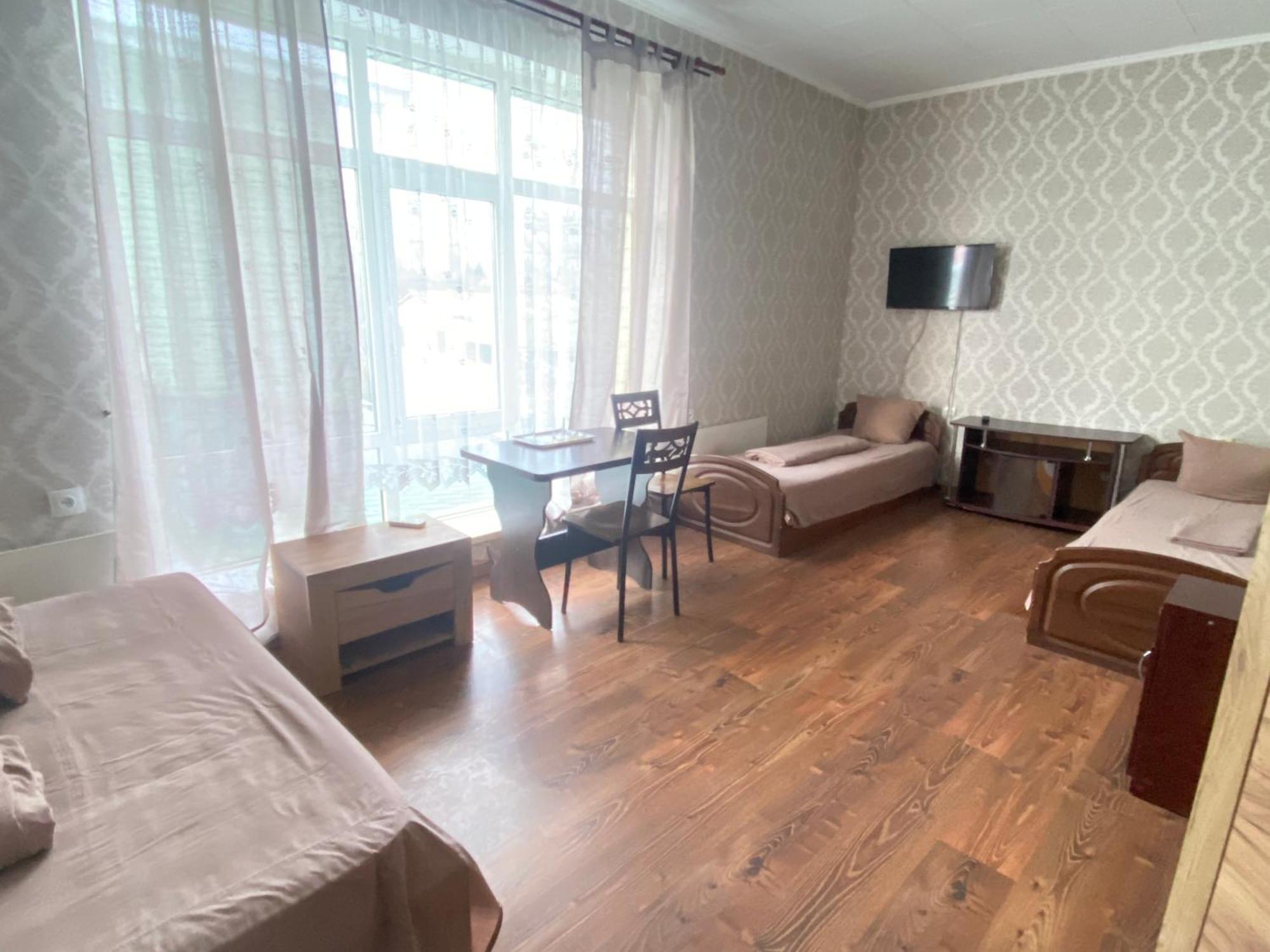 4 Seasons Hotel Boryspilʼ Eksteriør billede